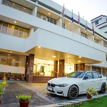 Casino Hotels Ltd Thrissur Eksteriør bilde