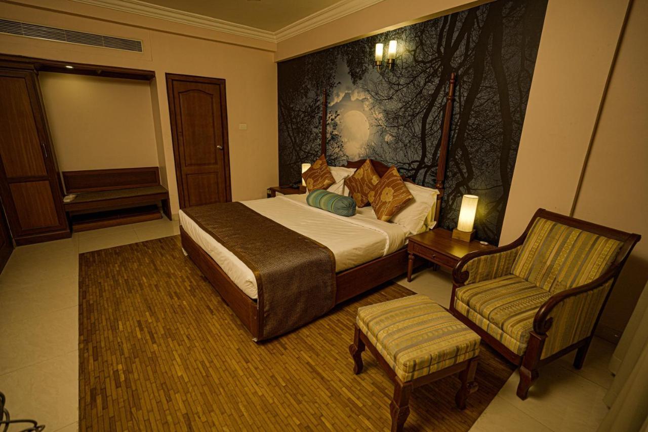 Casino Hotels Ltd Thrissur Eksteriør bilde