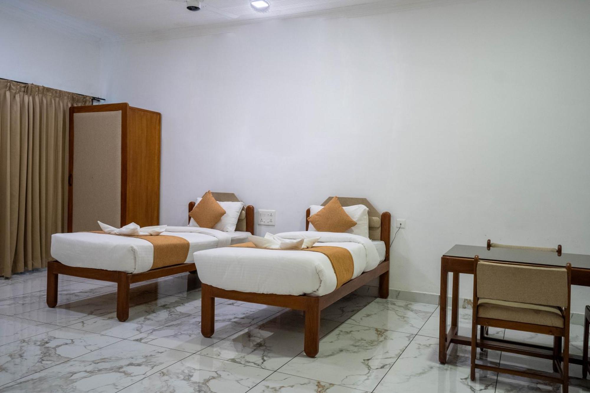 Casino Hotels Ltd Thrissur Eksteriør bilde