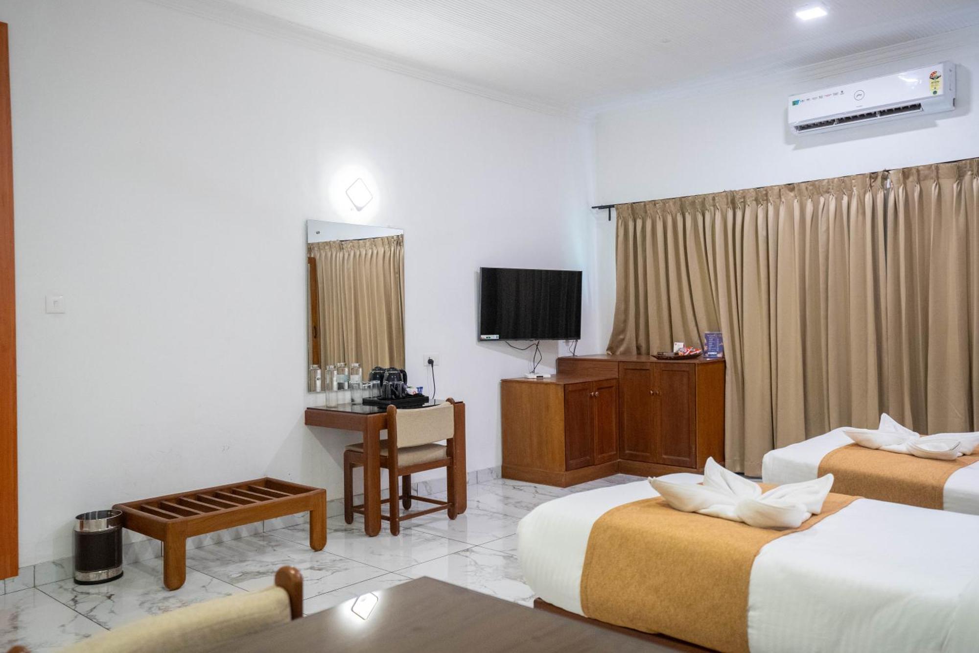Casino Hotels Ltd Thrissur Eksteriør bilde