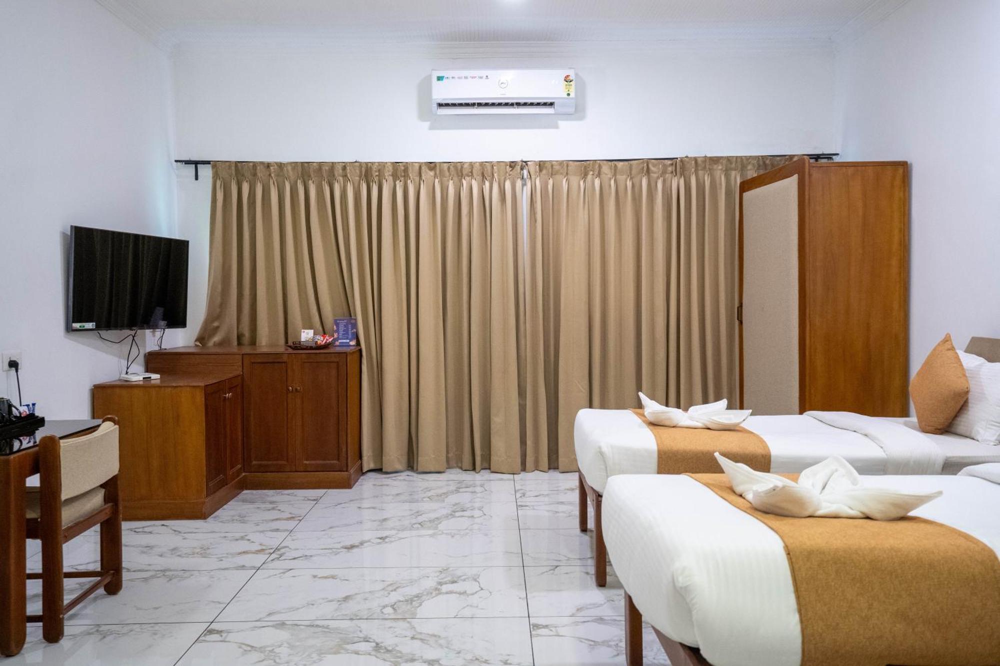 Casino Hotels Ltd Thrissur Eksteriør bilde