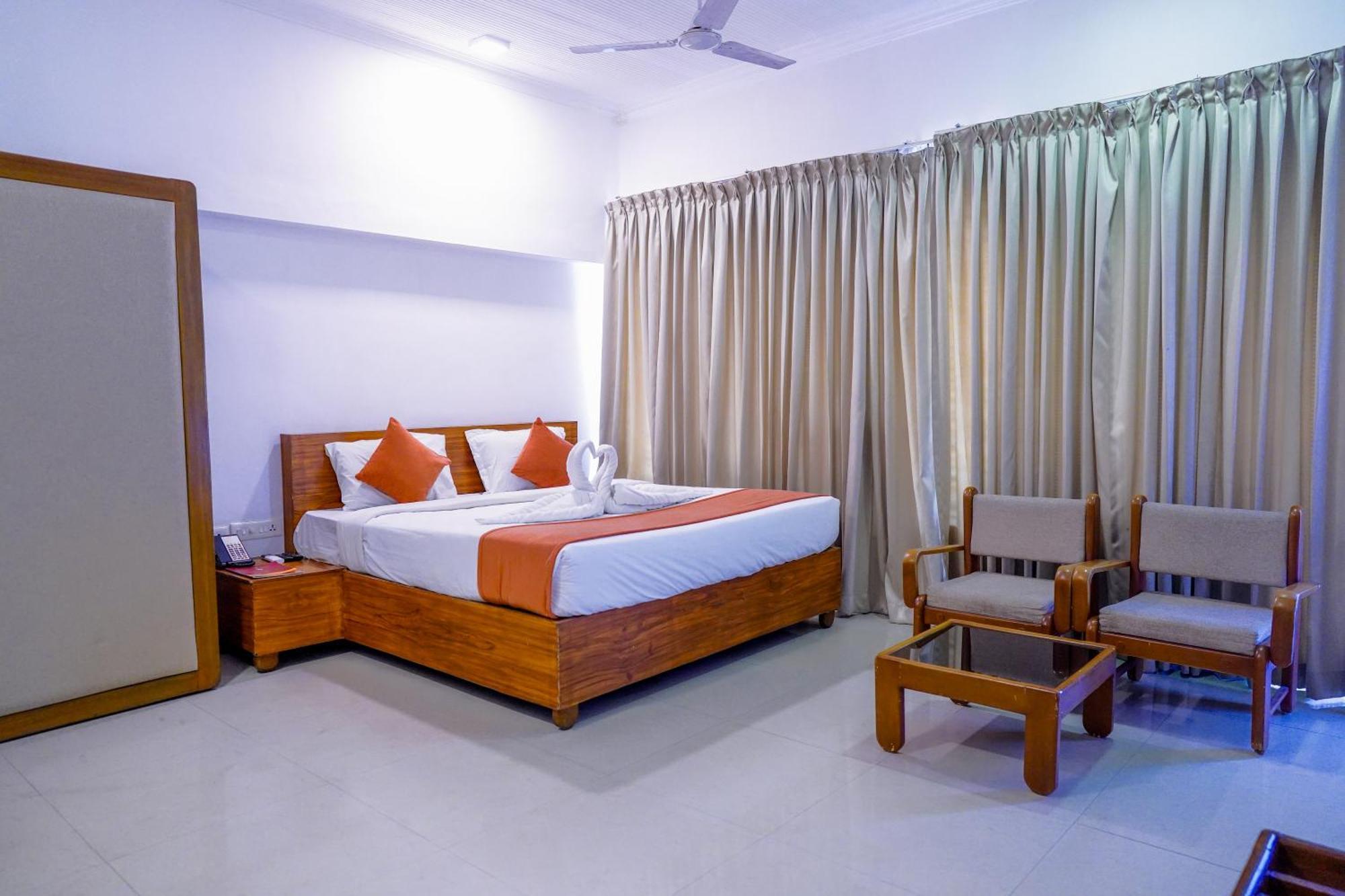 Casino Hotels Ltd Thrissur Eksteriør bilde