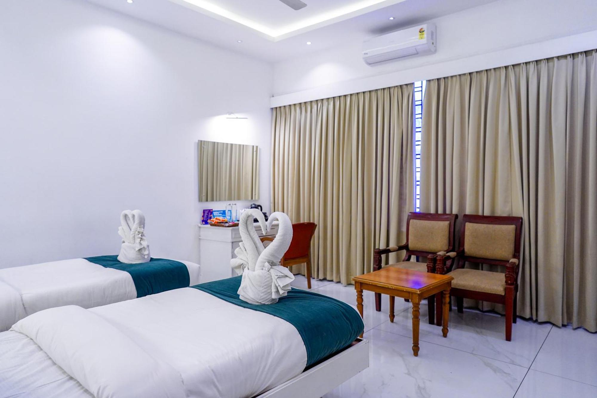 Casino Hotels Ltd Thrissur Eksteriør bilde