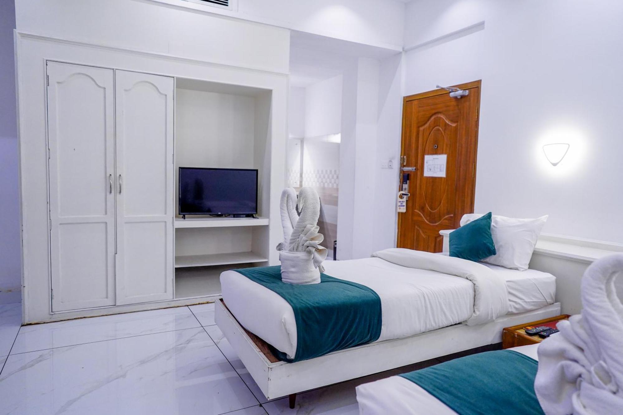 Casino Hotels Ltd Thrissur Eksteriør bilde
