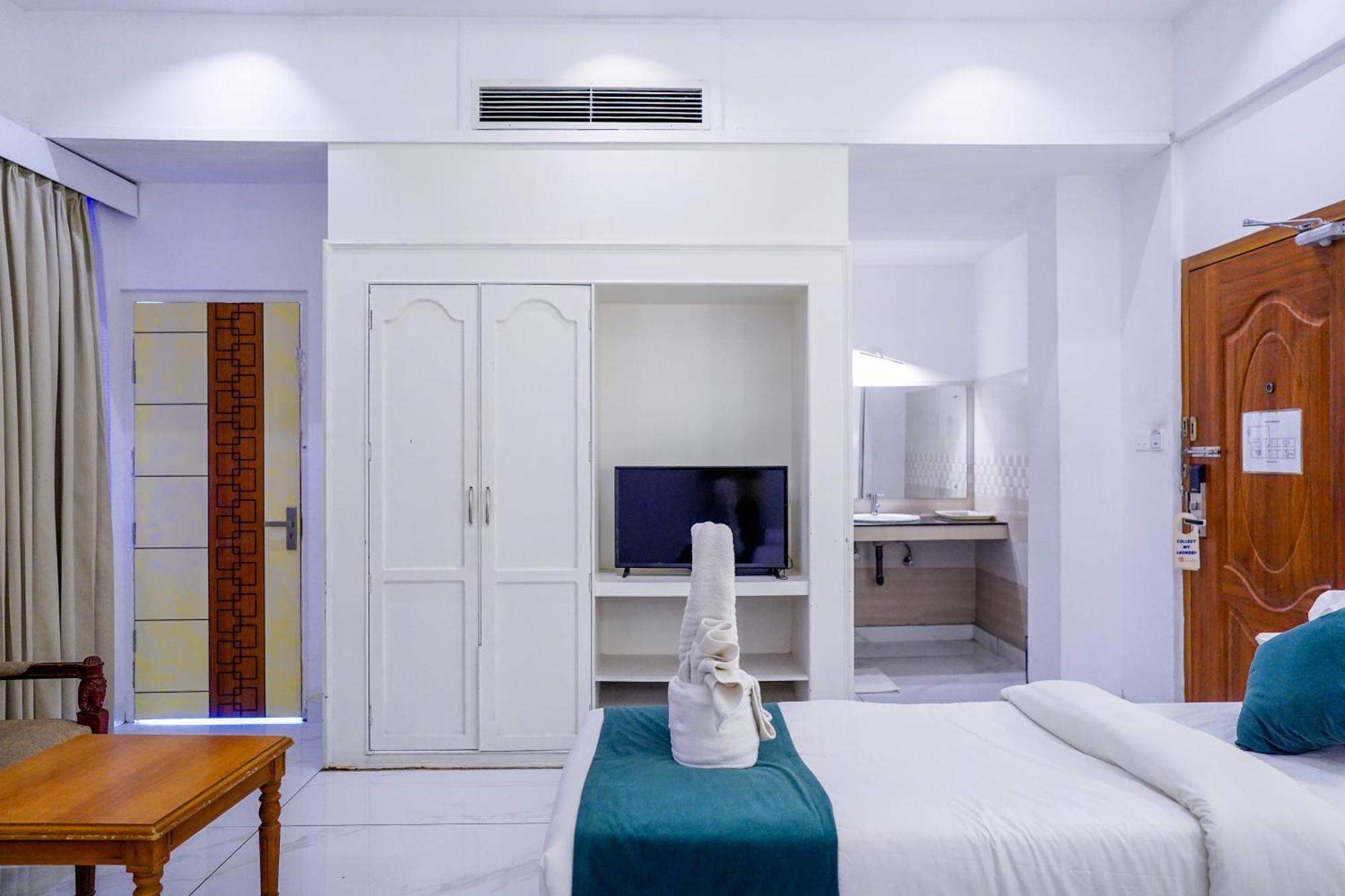 Casino Hotels Ltd Thrissur Eksteriør bilde
