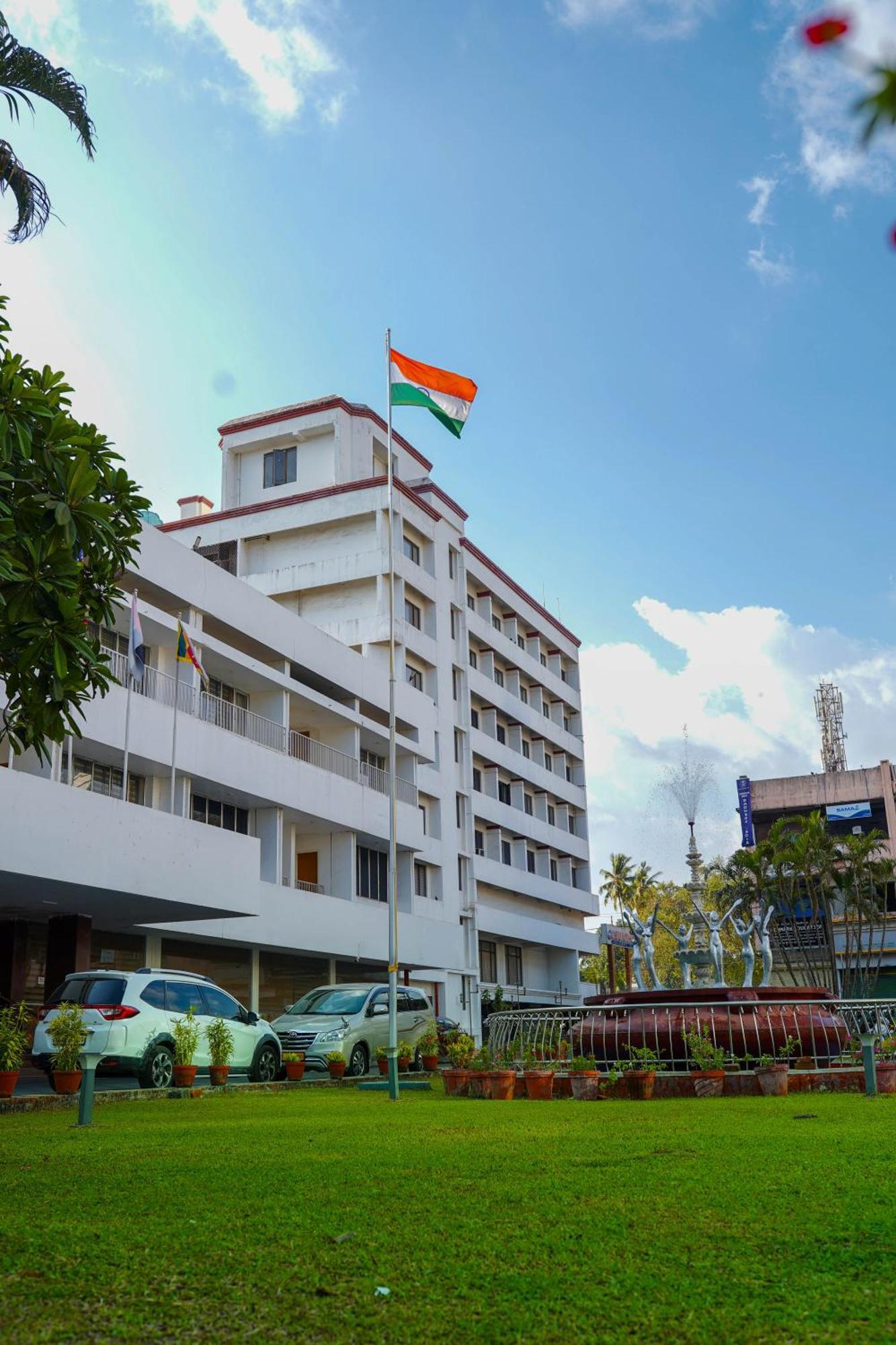Casino Hotels Ltd Thrissur Eksteriør bilde